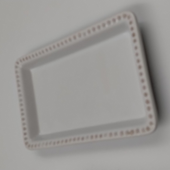 Butter Dish Farmhouse White Ceramic - Picture 8 of 11